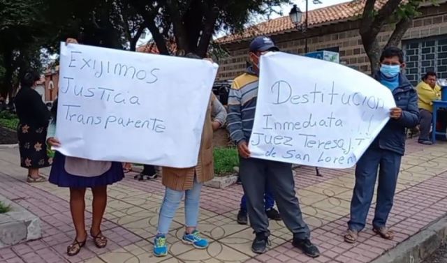 Vecinos de San Lorenzo exigen la destitución de la juez Torres, advierten con bloqueo de caminos