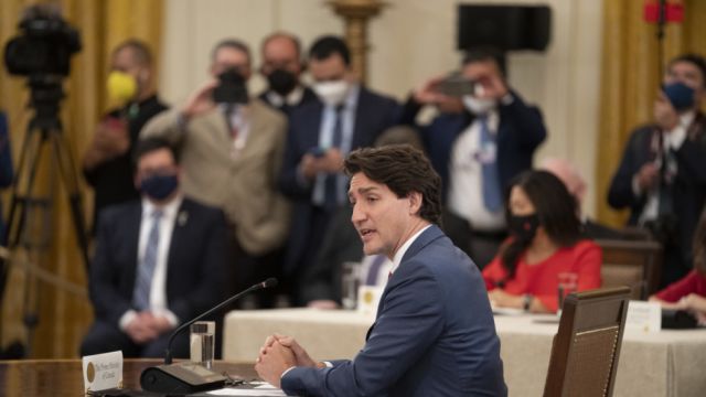 Canadá suministrará a Ucrania armamento letal y municiones por valor de más de $us 6 millones 