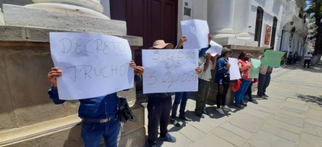 Sedeca: Vigilia ahonda lío entre trabajadores y la Gobernación