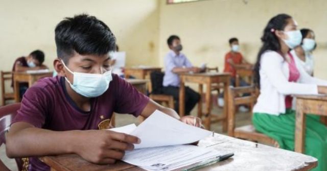 El Ministerio de Educación no le pone fecha al retorno a clases presenciales