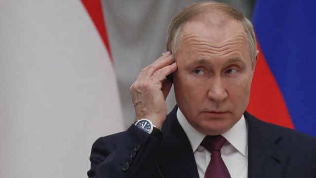 Putin dirige maniobras militares con misiles balísticos y de crucero (VIDEOS)