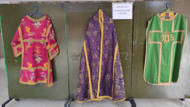 Ropa de gala de Bartolomé Attard.