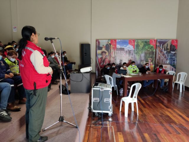 Tarija: Alcaldía y los gremiales harán un censo en el Mercado Campesino