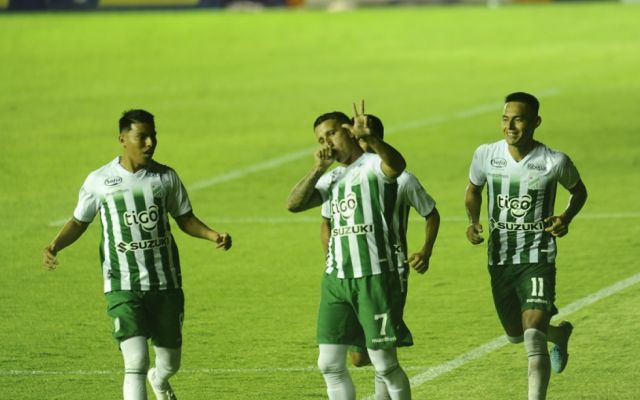  Dorrego lleva a Oriente Petrolero cerca de la cima 