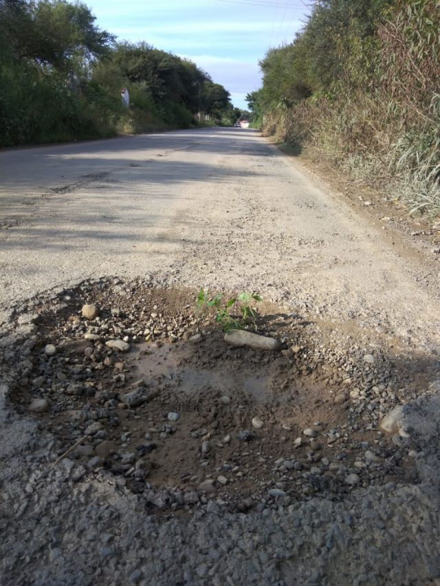 Vecinos de San Lorenzo reclaman por el mal estado de las calles y caminos 