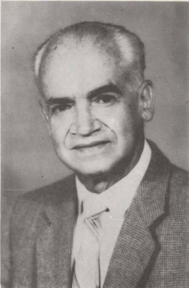 CARLOS ÁVILA CLAURE
