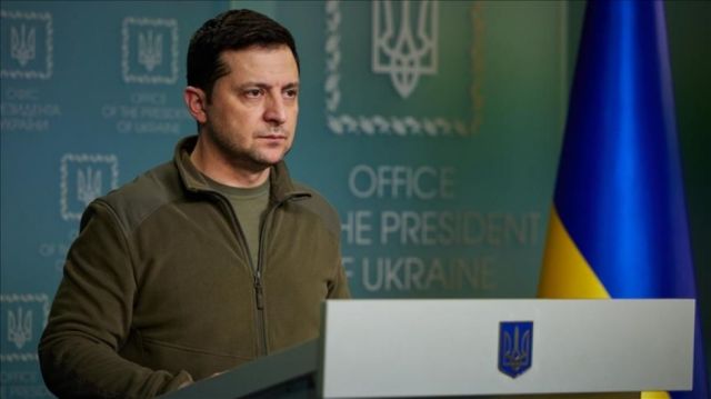 Zelenski baraja negociar el estatus de una Ucrania neutral