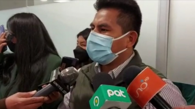 El MAS ahora cuestiona al nuevo director de la Felcn; cree que tiene vínculos con Añez