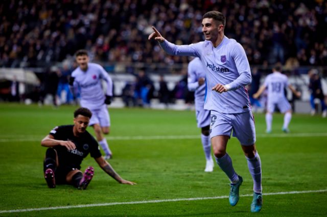 Con un gran gol de Ferrán Torres,  Barcelona rescató un empate