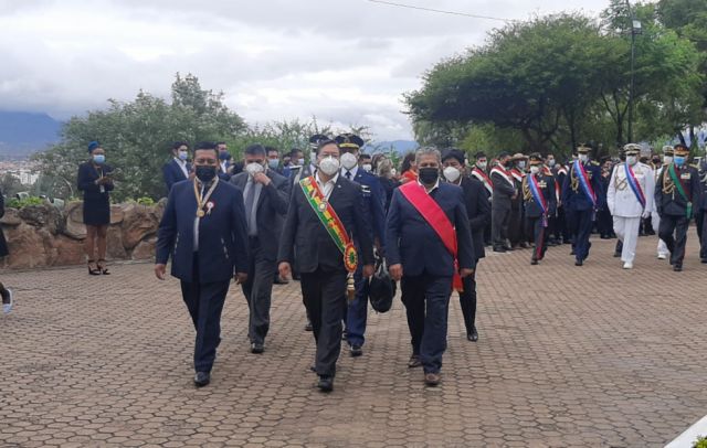 Cuestionan limitada participación de Arce en actos protocolares de Tarija