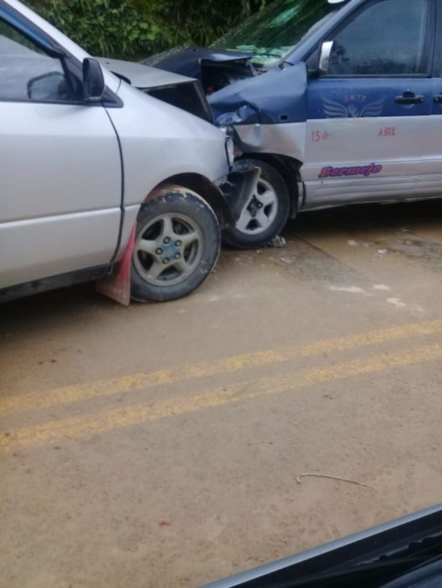 Vehículo oficial protagonizó accidente de tránsito