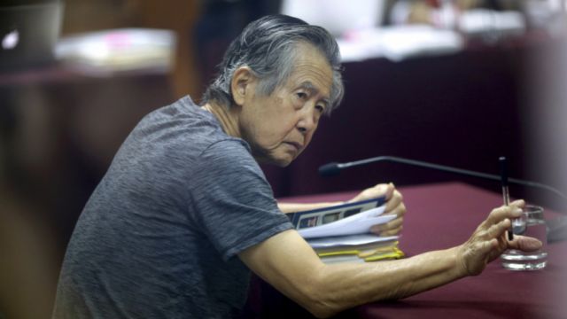Fujimori es ingresado por una descompensación y su defensa presenta un 'habeas corpus' para excarcelarlo