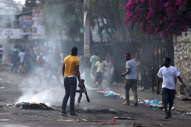 Guerra de bandas deja 18 fallecidos en Haití