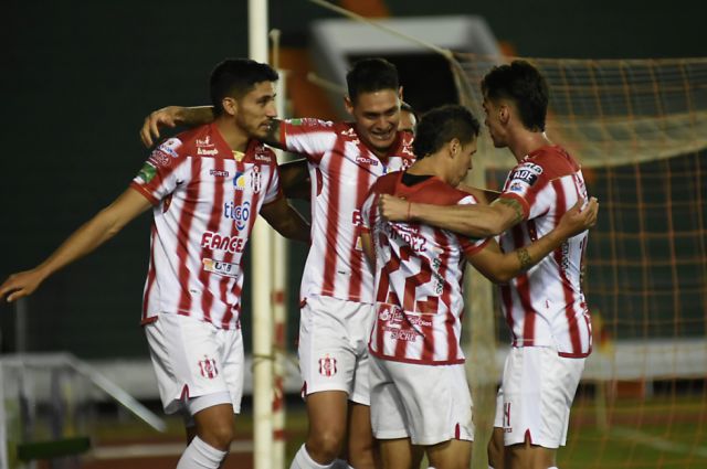 Independiente se impone en casa 3-2 contra Wilstermann