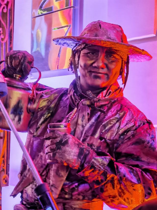 Ronald Millares, estatua viviente del Chapaco Inmemorial.