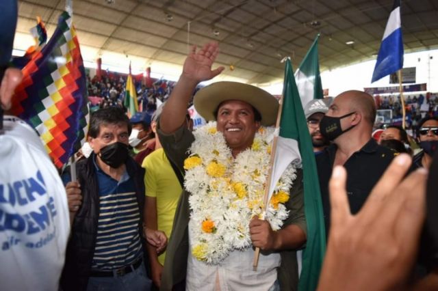 Walter Ferrufino fue proclamado candidato, pero no llegó