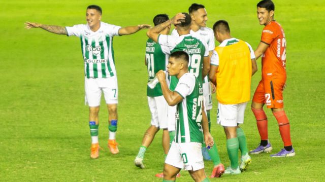 Oriente Petrolero se quedó con clásico cruceño