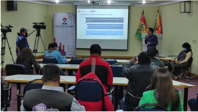 Censo 2022: INE capacita a periodistas de La Paz
