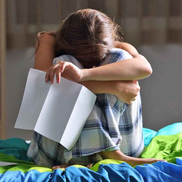 Cómo afrontar las malas notas  y suspensos de nuestros hijos