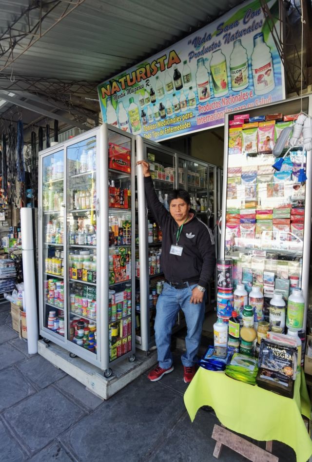 Martín y su farmacia naturista