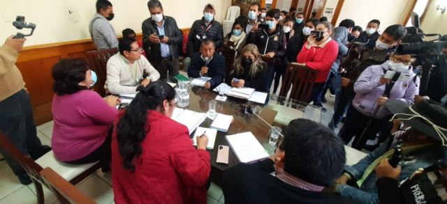 Bajo presión social, en la ALDT deciden sesionar el 1 de junio
