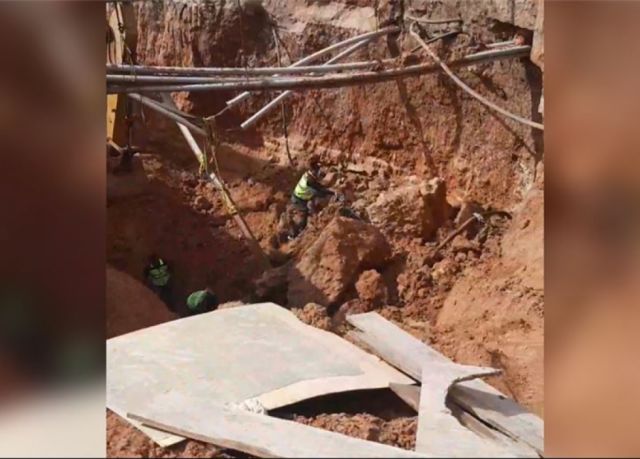 Deslizamiento de tierra en Urubó aplastó a dos personas, una de ellas murió