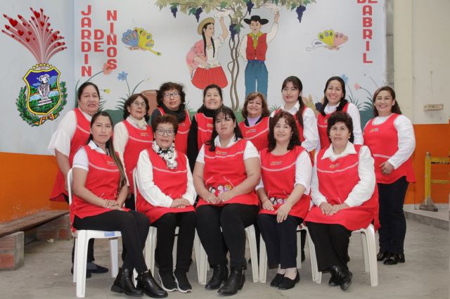 Plantel docente administrativo de la U.E. 15 de abril.