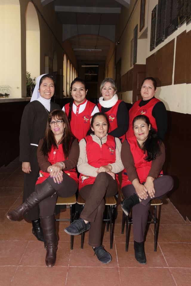 Maestras de la U.E. Tercera Orden Franciscana.