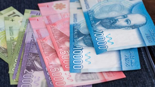 Caen salarios en Chile en medio de elevada inflación
