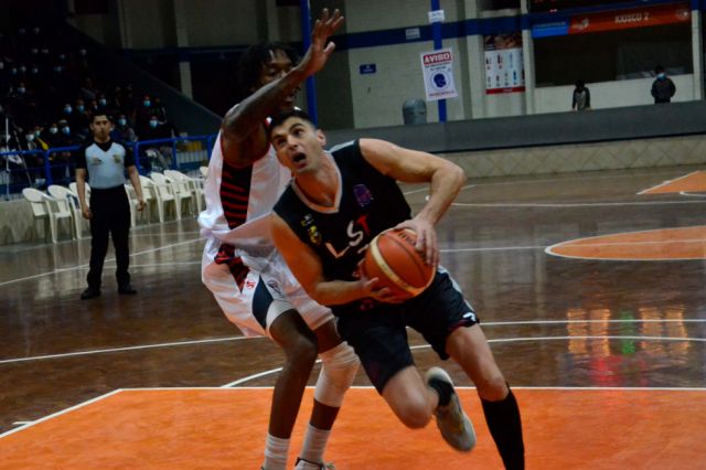 La Salle cae en tiempo extra en partido apretado ante San Simón