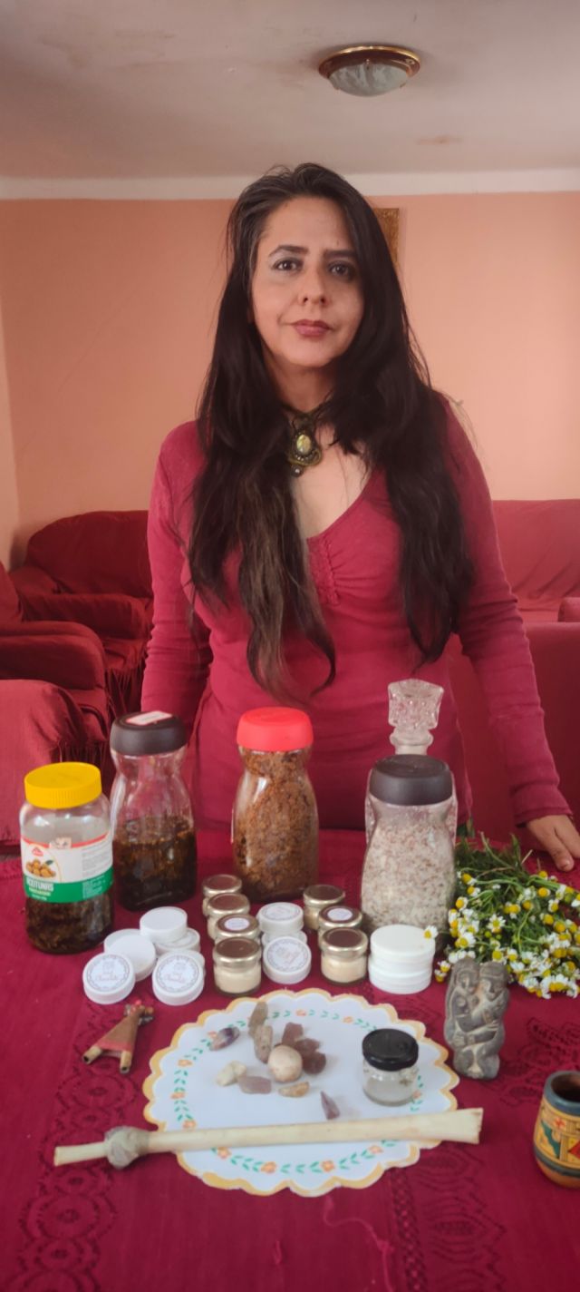 Leonor y sus medicinas naturales