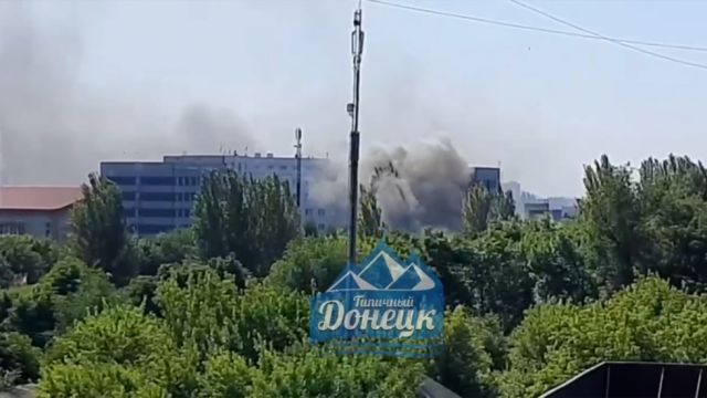 Ucrania vuelve a bombardear el centro de Donetsk