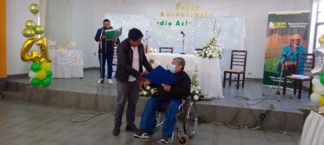 Reconocimiento a Don Mario Valdés.