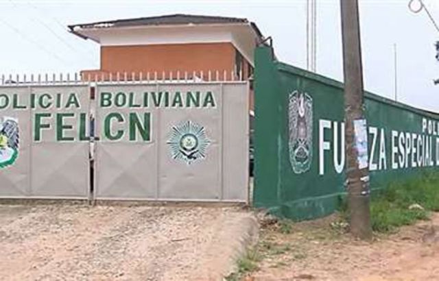 Relevan a 17 policías de la FELCN Santa Cruz en medio del caso Nallar