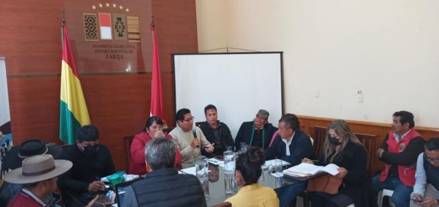 ALDT: ¿Quién llama a reunión?, el “dilema” de las bancadas 
