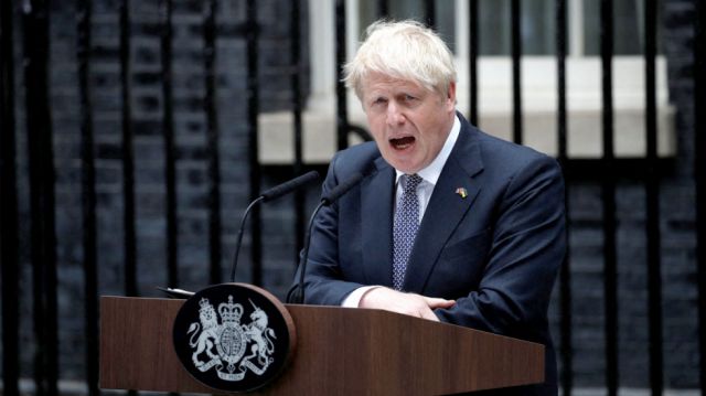 Dimite el primer ministro británico Boris Johnson