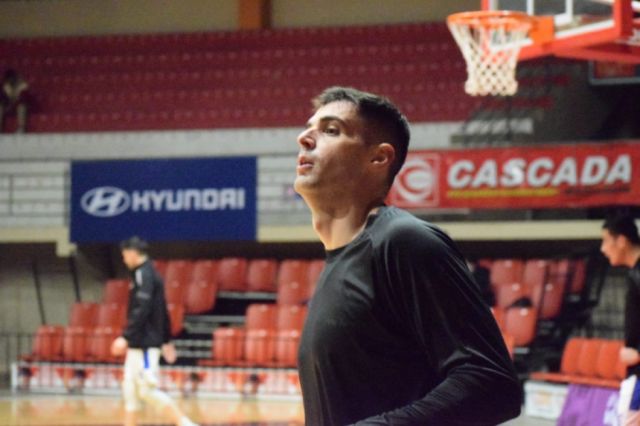 La Salle superó a la “U” en  Sucre por Libobásquet