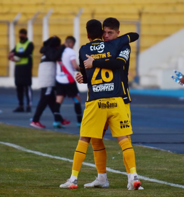 El Tigre no tuvo piedad y goleó a Nacional Potosí