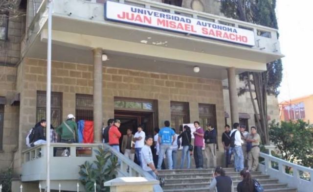 Docentes universitarios piden jubilarse con 60% de aportes