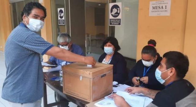 Inicia las elecciones en la "U" de Tarija
