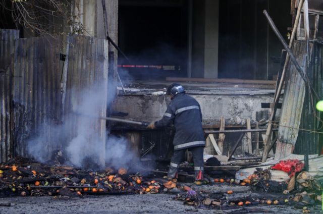 Fiscalía indaga causas del incendio de un Mall en La Paz