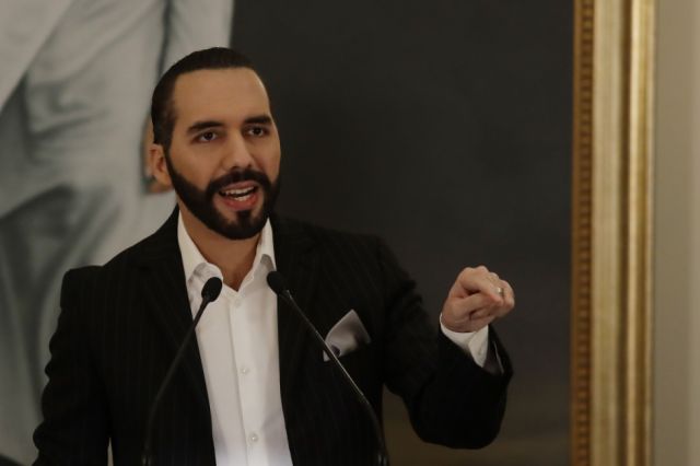 Bukele: "El Salvador tiene suficiente liquidez"