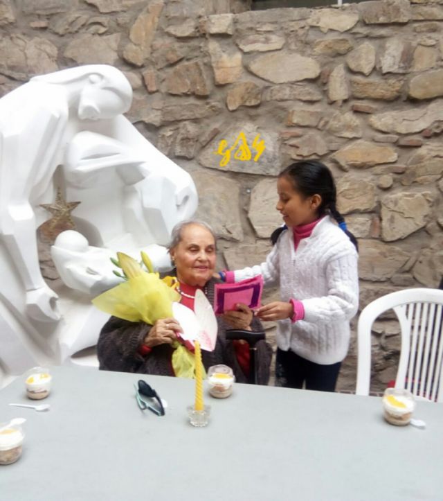 Nilda Castrillo de Varas.