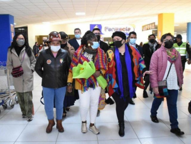 Francia Márquez cierra en Bolivia gira por la región