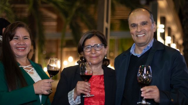 Yeny Rodríguez, Mercedes Rojas y Virgilio Ávila.
