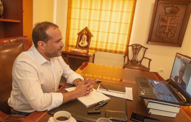 Gobierno invita a Camacho a la reunión técnica del INE por el Censo