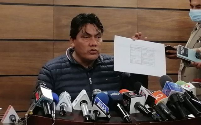 Héctor Arce revela que hace casi tres meses el Ministro de Obras no le manda informe sobre proyecto denunciado