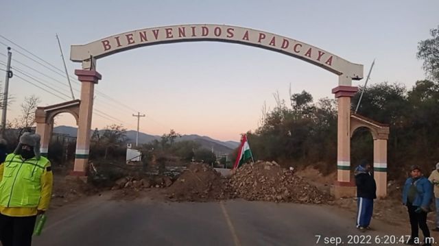 Bloqueo en el ingreso al Valle de la Concepción