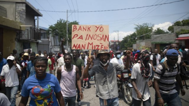 Haití: Se avivan las protestas contra el Gobierno