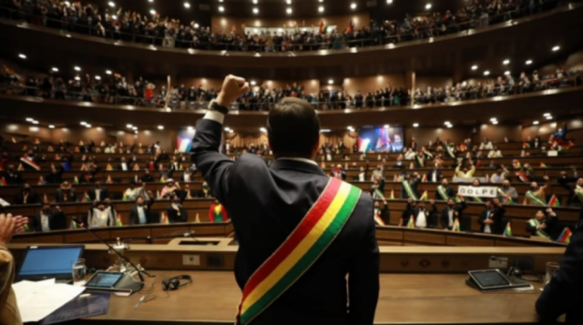 Presidente de Bolivia dice que recomendaciones del FMI van en desmedro de la clase obrera